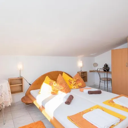 Apartment Ferienwohnung Fuer 4 Personen Ca 54 Qm In Stankovic Bei Orebic, Dalmatien Sueddalmatien - B60405 Orebić