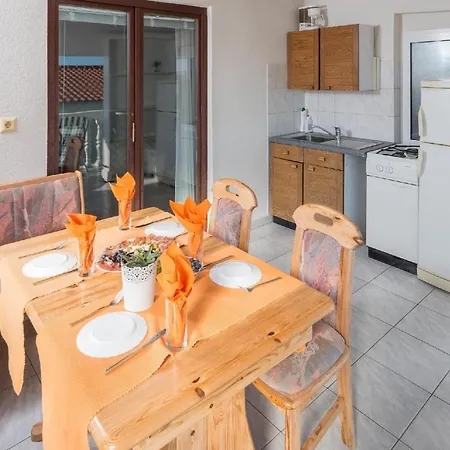Ferienwohnung Fuer 4 Personen Ca 54 Qm In Stankovic Bei Orebic, Dalmatien Sueddalmatien - B60405 Apartment Orebić