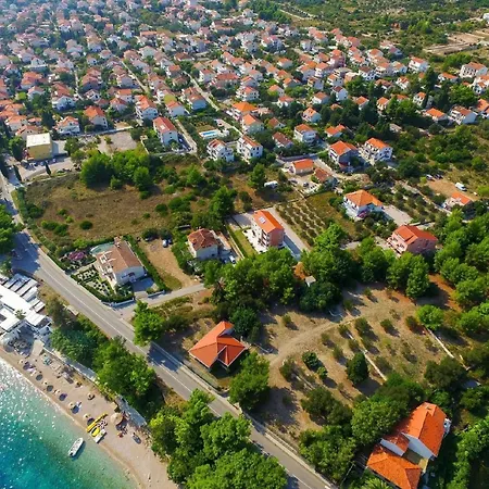 Ferienwohnung Fuer 4 Personen Ca 54 Qm In Stankovic Bei Orebic, Dalmatien Sueddalmatien - B60405 *